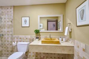 Costa Atlantica Beach Vacation Condos93