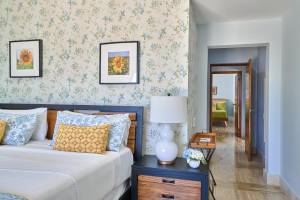 Costa Atlantica Beach Vacation Condos98