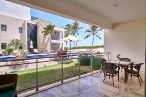 Costa Atlantica Beach Vacation Condos18