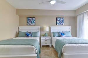 Costa Atlantica Beach Vacation Condos112
