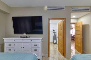 Costa Atlantica Beach Vacation Condos113