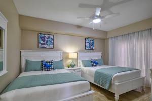 Costa Atlantica Beach Vacation Condos114