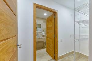 Costa Atlantica Beach Vacation Condos117