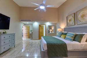 Costa Atlantica Beach Vacation Condos125
