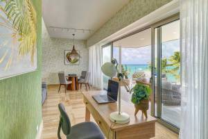 Costa Atlantica Beach Vacation Condos134