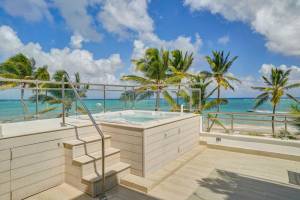 Costa Atlantica Beach Vacation Condos143