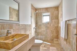 Costa Atlantica Beach Vacation Condos24