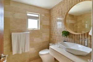 Costa Atlantica Beach Vacation Condos170