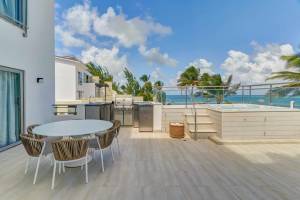 Costa Atlantica Beach Vacation Condos26