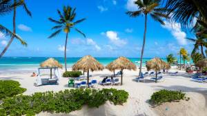 Costa Atlantica Beach Vacation Condos3
