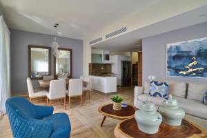 Costa Atlantica Beach Vacation Condos30