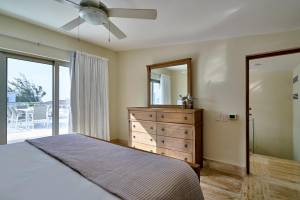 Costa Atlantica Beach Vacation Condos35