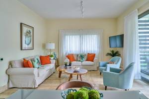 Costa Atlantica Beach Vacation Condos49