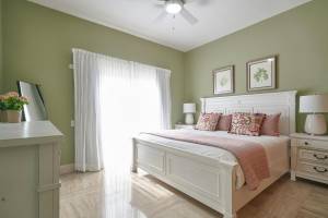 Costa Atlantica Beach Vacation Condos58